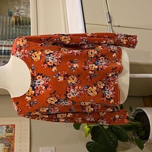 EUC Wms Garnet Hill Merino Wool Red Floral Sweater Size Medium